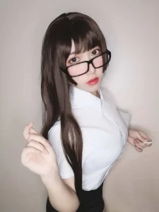 芋圆侑子cos合集大曝光!她的雅儿贝德有多绝?-宅图社