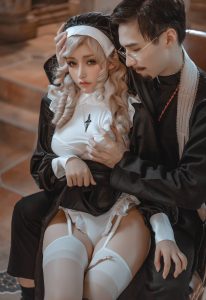 芊川一笑修道院写真-探索神父修女图的魅力-宅图社