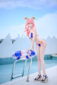 青青子js写真大揭秘 图集图包高清资源+彩蛋惊喜-宅图社